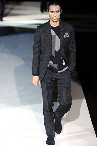 Giorgio Armani / - 2009-2010
